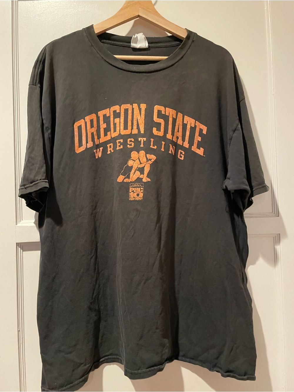 Champion Oregon State Wrestling Tee - Black with Orange Print X large